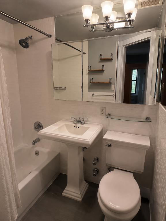 Foto del edificio - 234 W 14th St