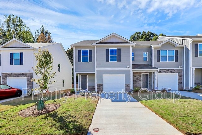 Building Photo - 6018 Faron Wy
