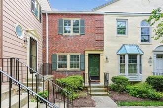 Building Photo - 4930 Bradley Blvd