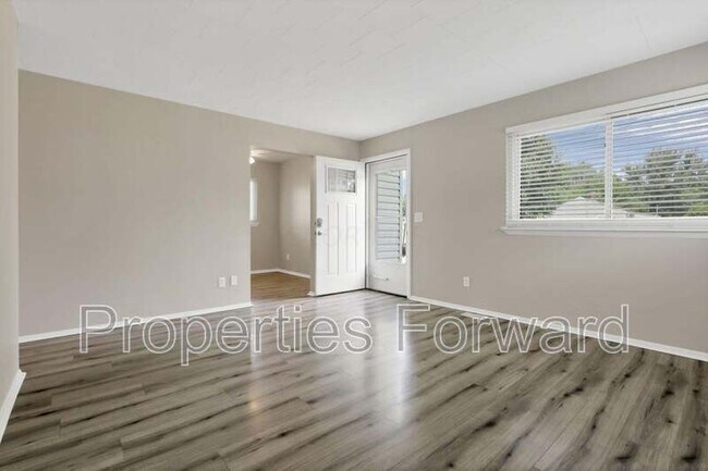 Foto del edificio - 2779 Woodgrove Dr