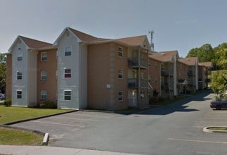 Building Photo - Walker Estates