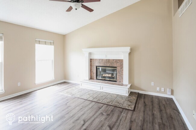 Building Photo - 15318 W 156th St
