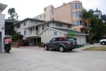 Building Photo - 2115 S Beverly Glen Blvd
