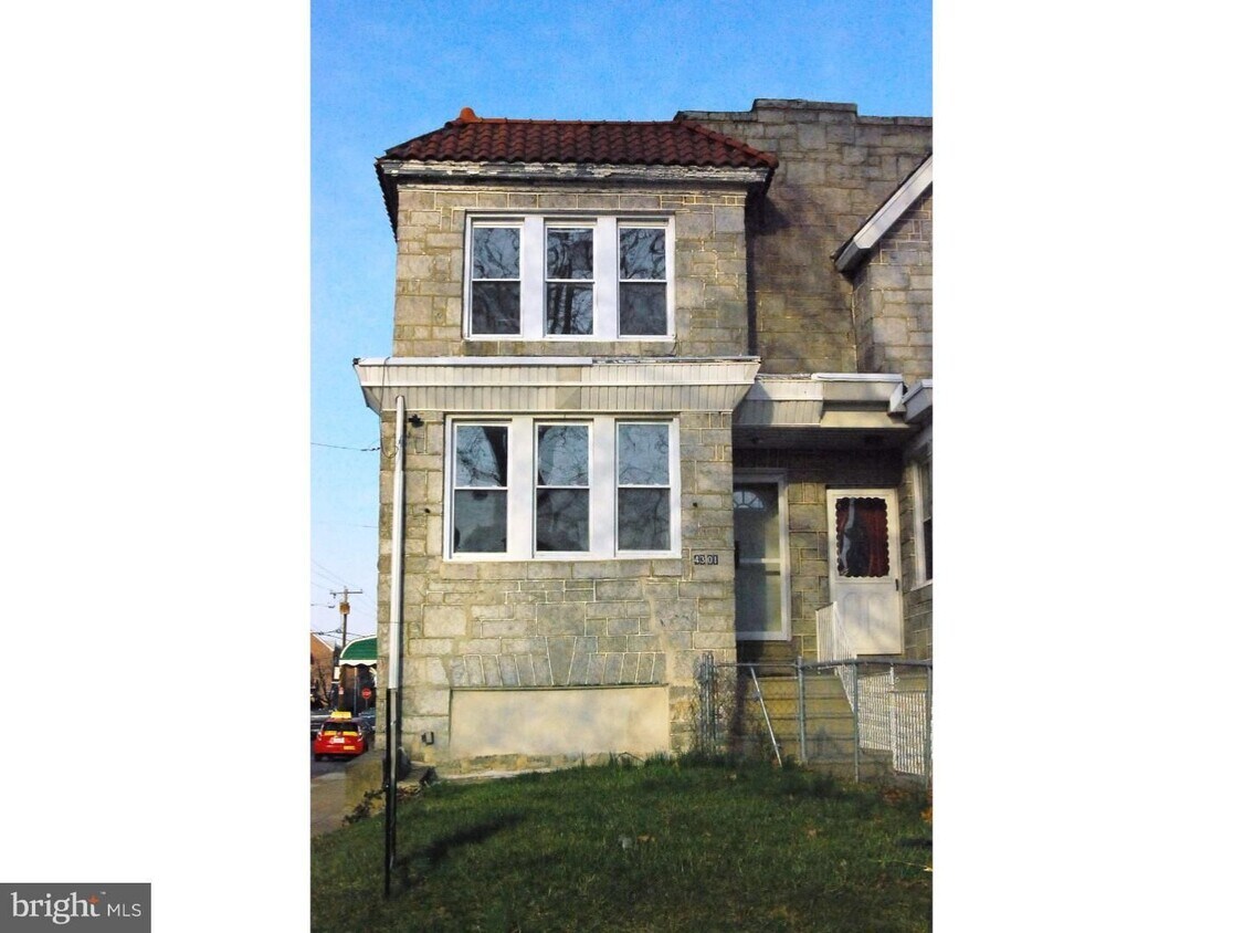 Primary Photo - 4301 Cottman Ave