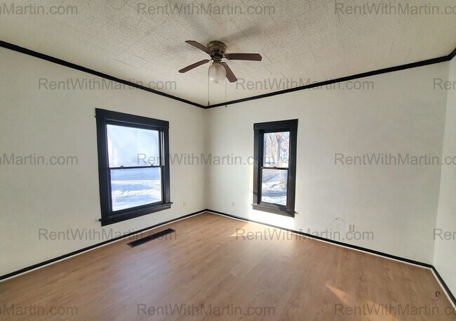 Foto del edificio - 1020 Columbia St