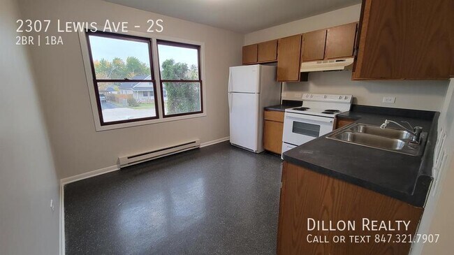 Foto del edificio - 2307 Lewis Ave