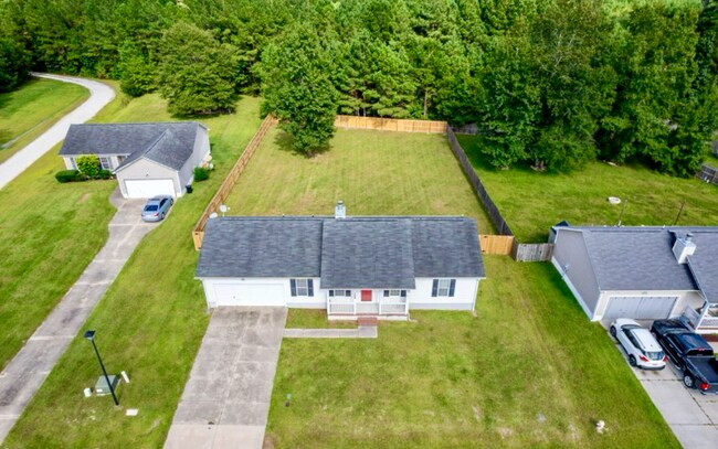 Foto del edificio - 106 Constitution Ave