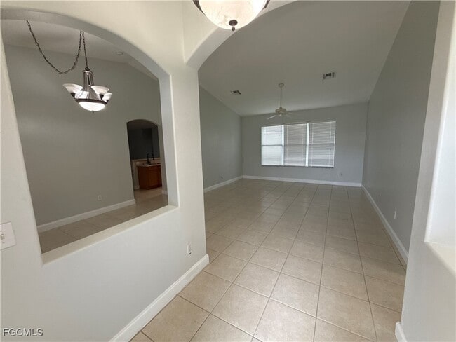 Foto del edificio - 265 Richmond Ave S