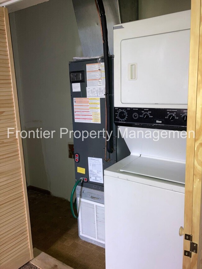 Foto del edificio - 2511-2513-2513 S 9th St