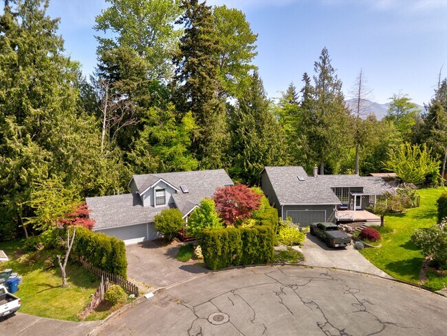 Foto del edificio - 4-Bedroom Home 2.5 Bathrooms, Mount Vernon