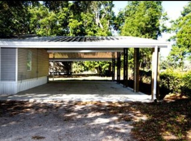 Foto del edificio - Country living charmer!