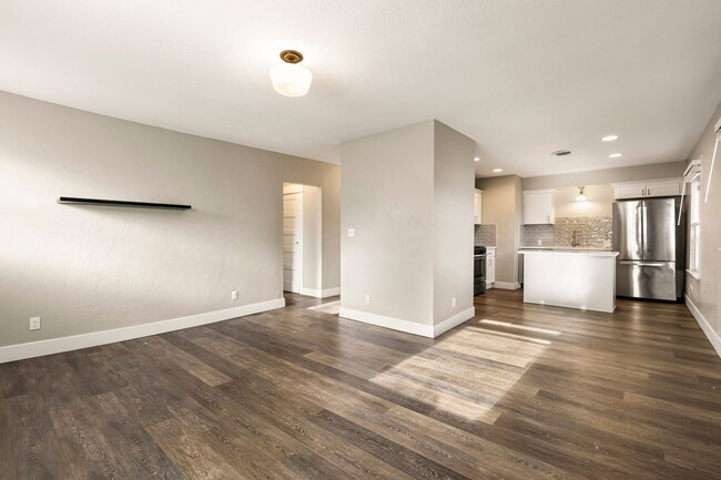 Foto del edificio - 5532 N Haight Ave