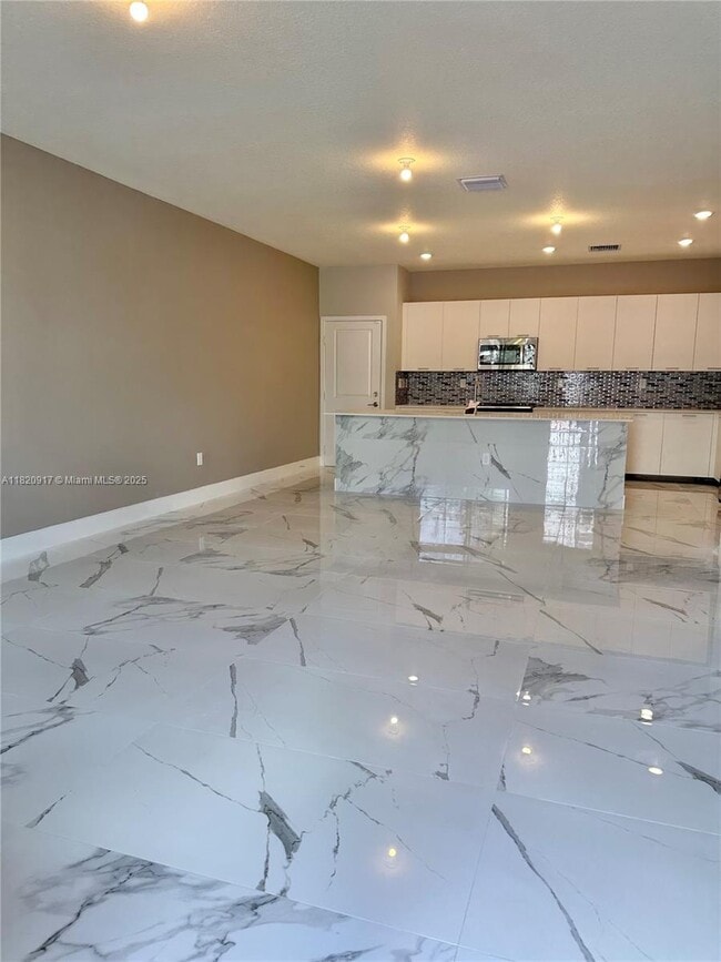 Building Photo - 8348 NW 43rd St