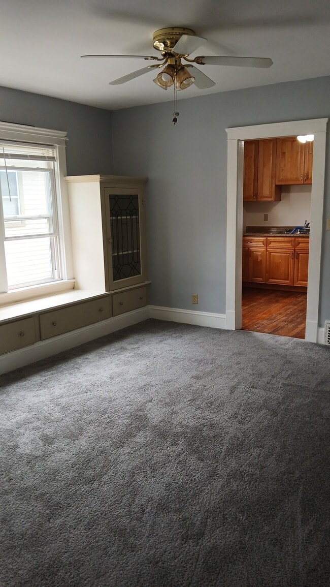 Building Photo - 1538 Lauderdale Ave
