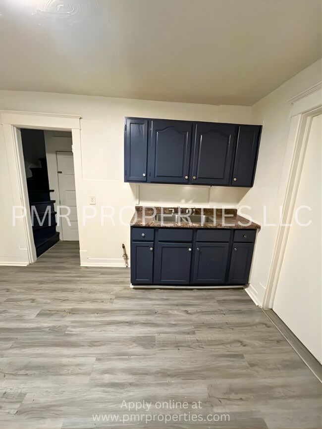 Foto del edificio - 3026 Pratt Street