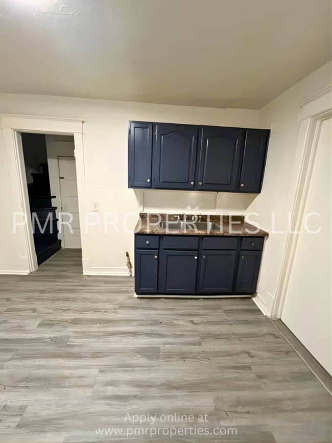 Building Photo - 3026 Pratt Street