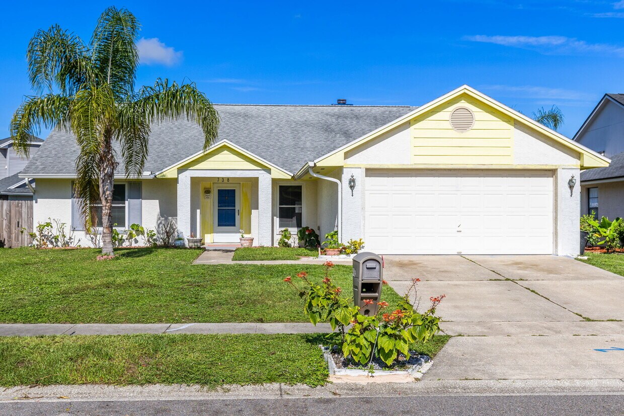 Foto principal - 738 Rosalie Way