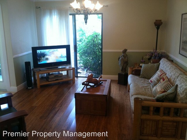 Building Photo - 3 br, 2 bath House - 684 Pompano Drive