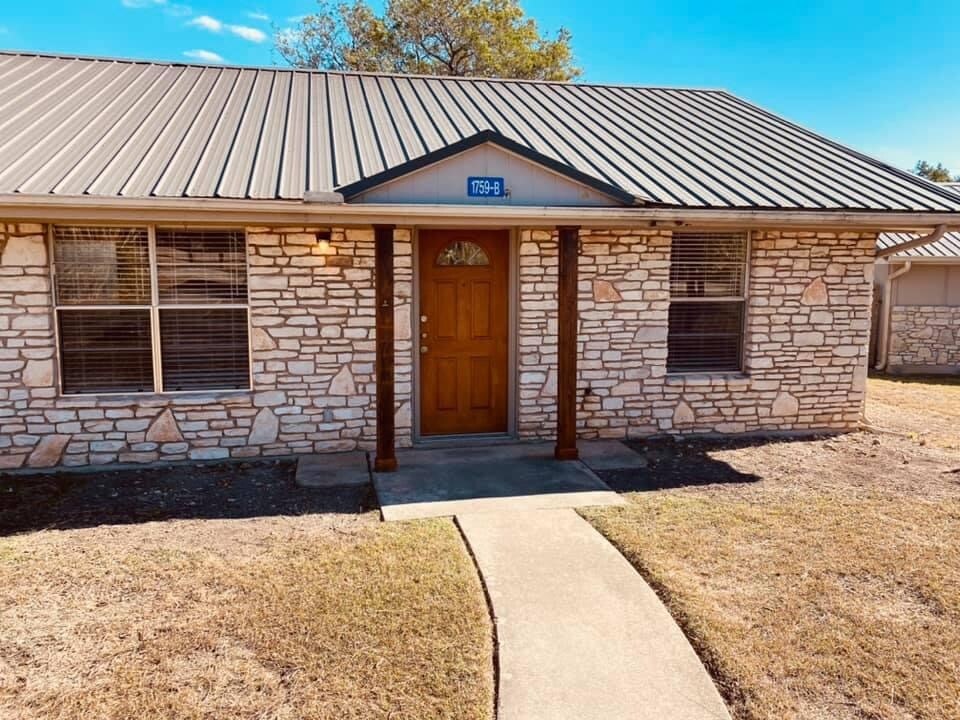 Primary Photo - 1757 Sheppard Rees Rd