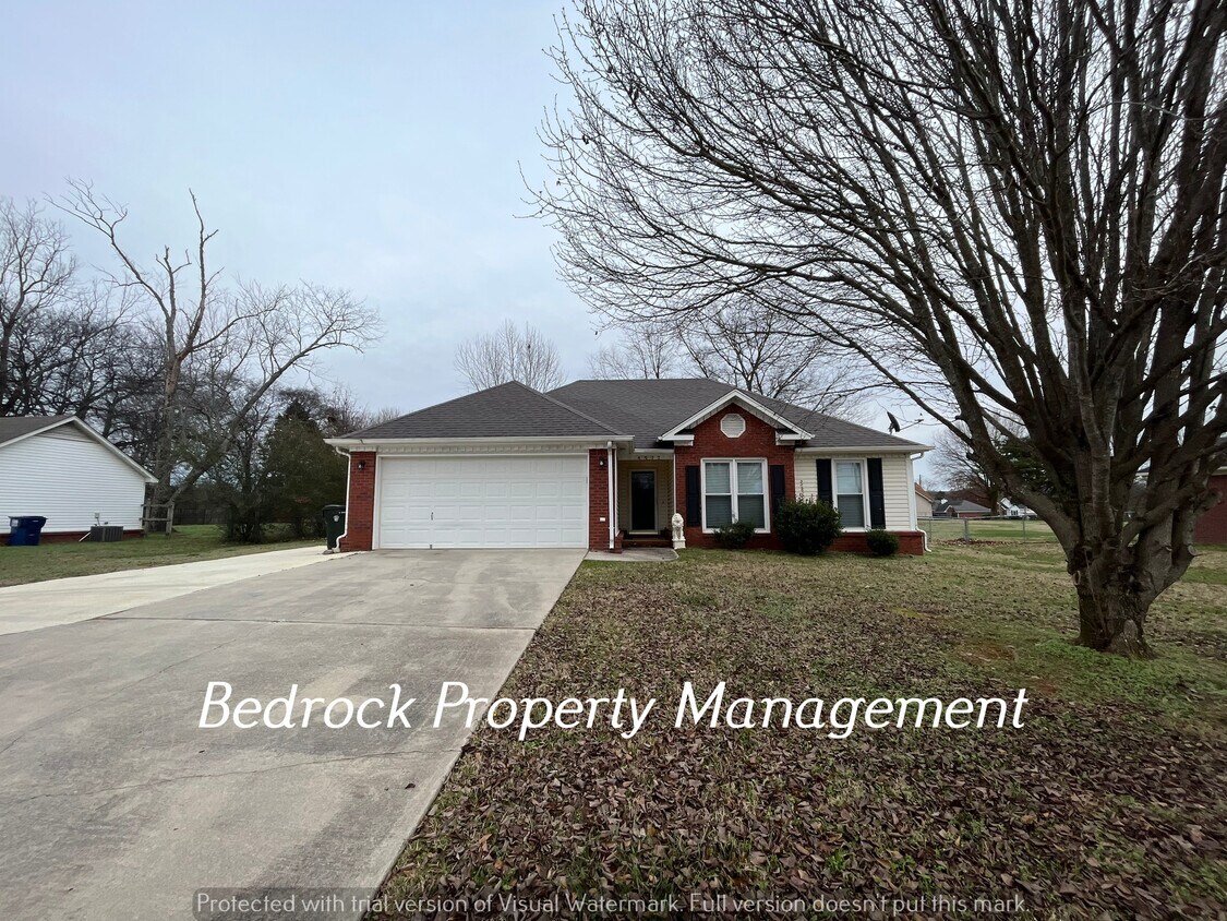 Primary Photo - 4577 Maysville Rd