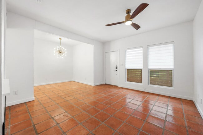 Building Photo - 3903 Seiders Ave