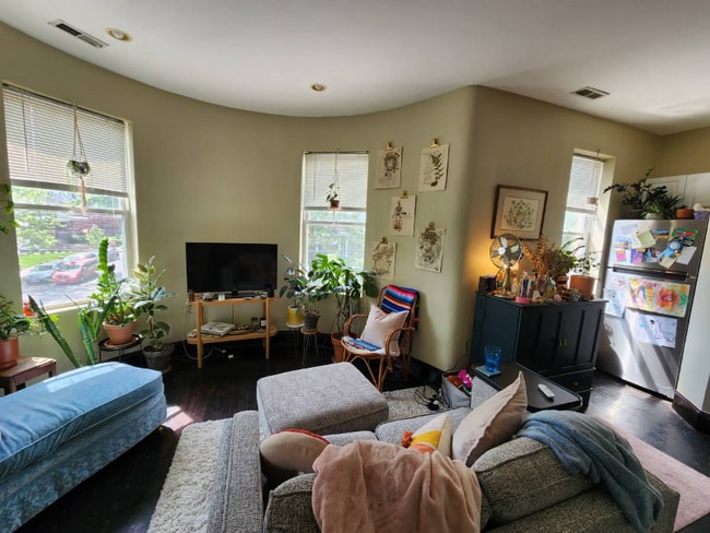 Foto del edificio - 1425 Allison St NW