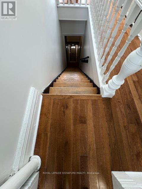 Photo du bâtiment - 1380 Queen St W