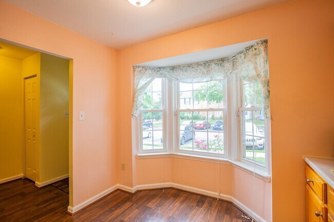 Foto del edificio - Charming 3 BR/2.5 BA Townhome in Elkridge!