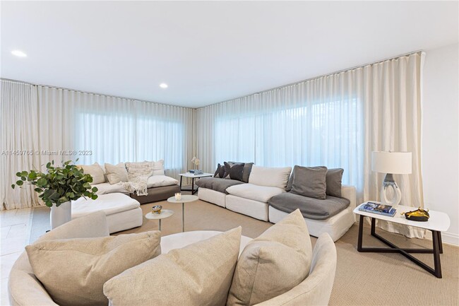 Foto del edificio - 1505 NE 13th Pl