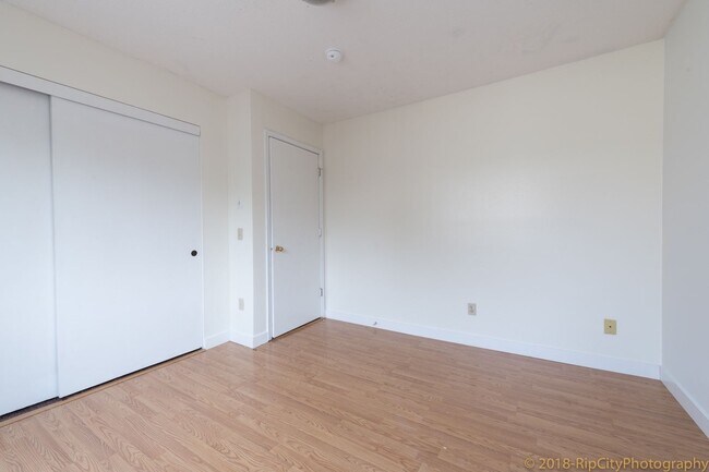 Foto del edificio - 3439-3439 SW 125th Ave