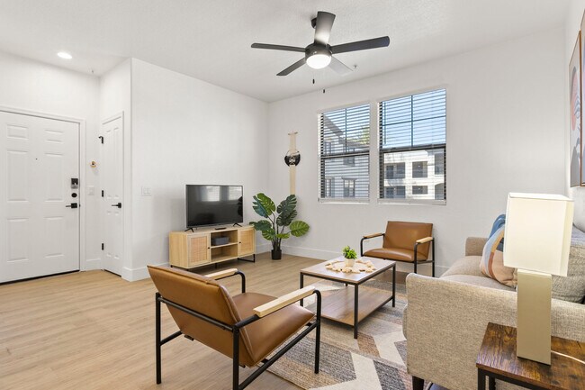 Foto del edificio - 9450 W Cabela Dr