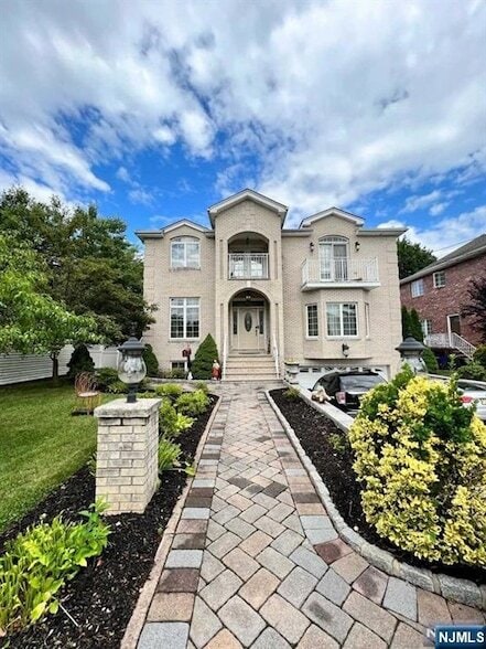 Photo - 367 Morse Avenue Unit