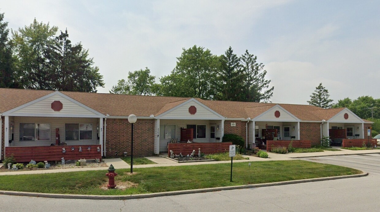 Primary Photo - 800 Indiana Ave