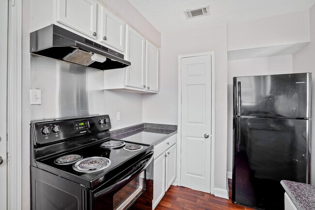 Foto del edificio - Oak Garden