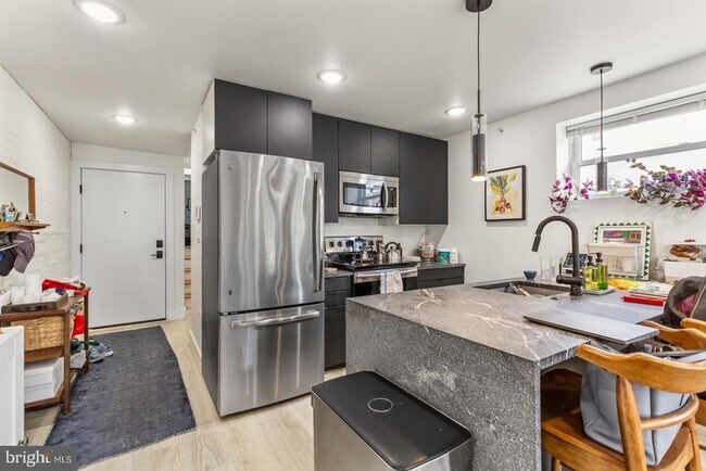 Foto del edificio - 2132 Pine St
