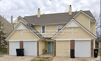 Building Photo - 2118 Highridge Dr