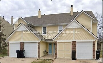 Building Photo - 2118 Highridge Dr