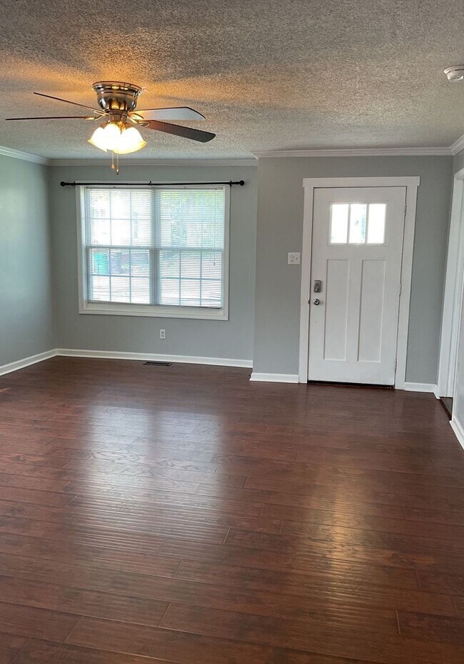 Foto del edificio - Beautiful 2 Bedroom  in Cramerton!