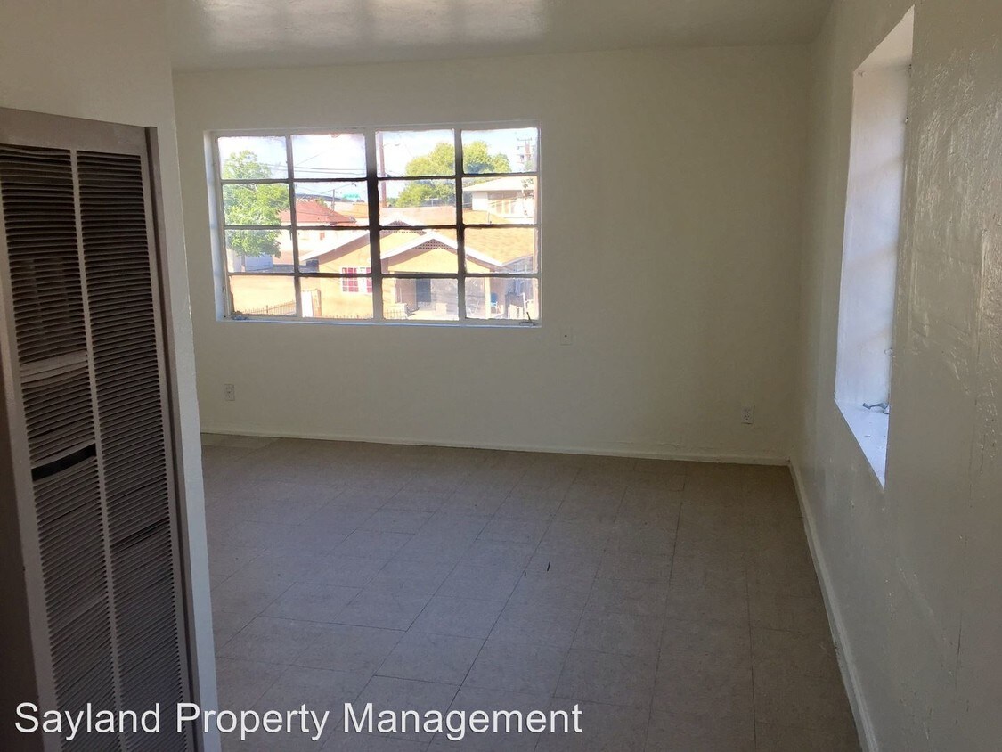 Foto principal - 517 N Fresno St