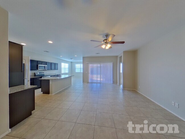 Building Photo - 37685 W Amalfi Ave