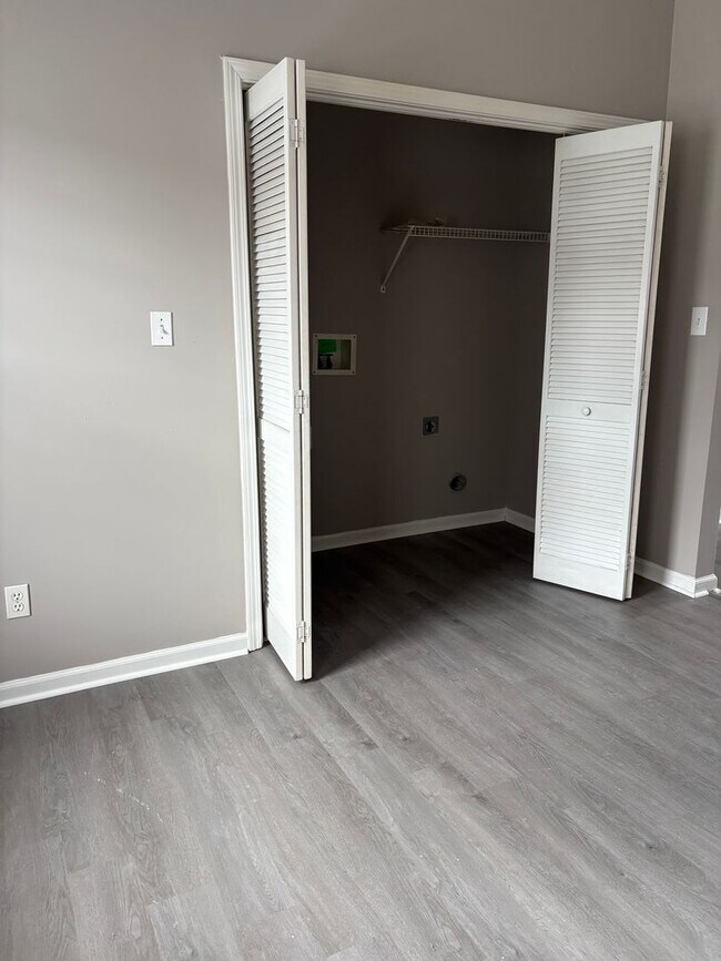 Foto del edificio - 109 Quail Ridge Cir