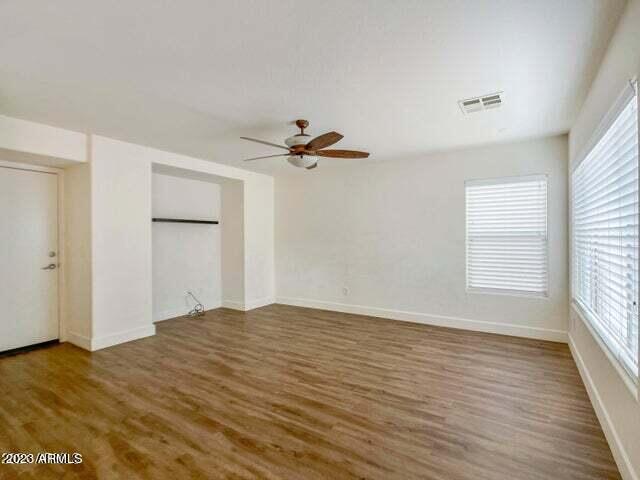 Foto del edificio - 2408 W Skinner Dr