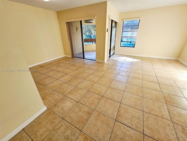 Foto del edificio - 9015 SW 125th Ave