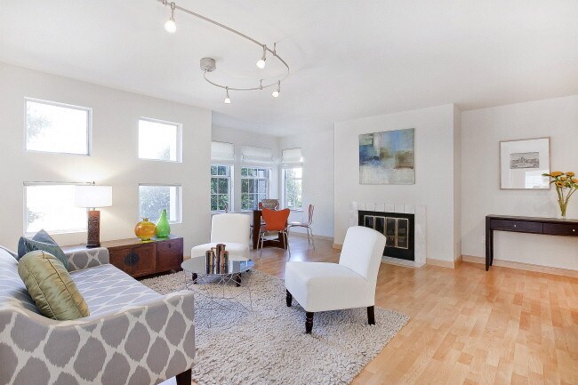 Building Photo - Spacious and Light Filled NOPA 2br/1Ba Con...