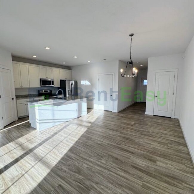 Building Photo - 1229 Parkely Drive