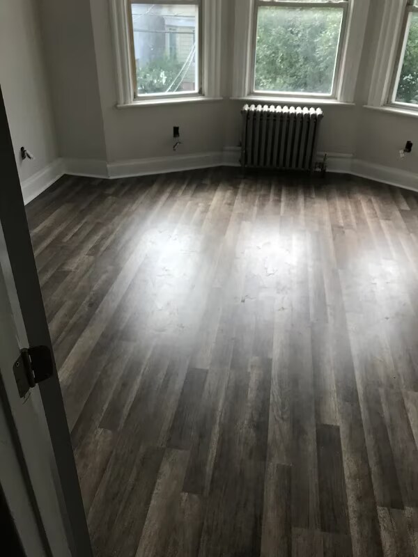 Foto del edificio - 182 Seymour Ave