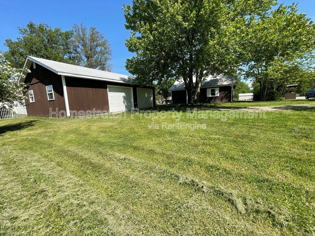 Building Photo - 6132 IL-162