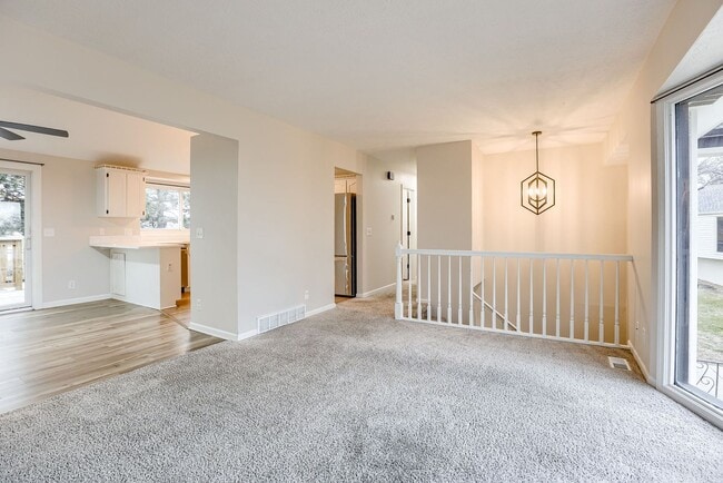 Building Photo - 7926 Primrose Ct