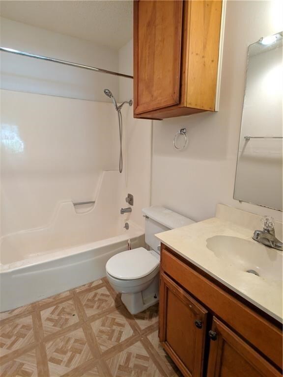 Building Photo - 521 Chisholm Valley Dr