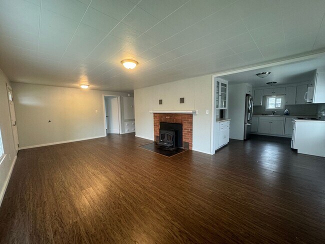 Foto del edificio - 2733 W Sharp Ave